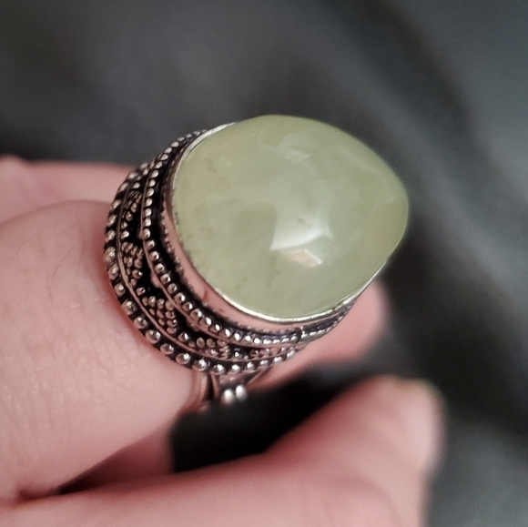 New Moss Prehnite 925 Silver Ring. - Picture 7 of 12